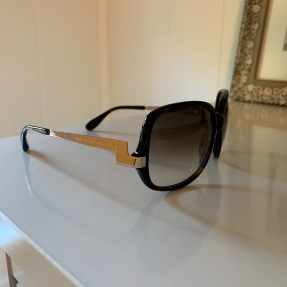 MARC BY MARC JACOBS Brown Tortoise Square Sunglasses MMJ 087/S - Picture 3 of 3